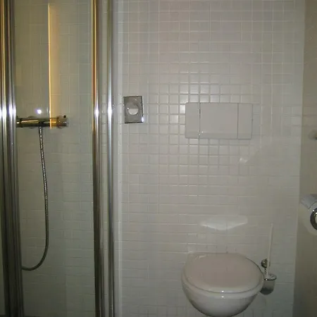 Commundo Tagungshotel 호텔