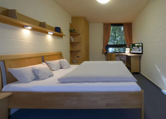 Commundo Tagungshotel 3*